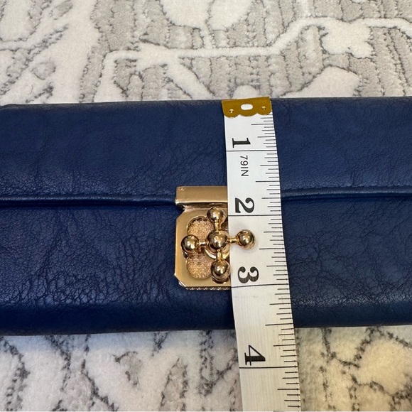 Beautiful blue faux leather wallet new with tags - Picture 5 of 8